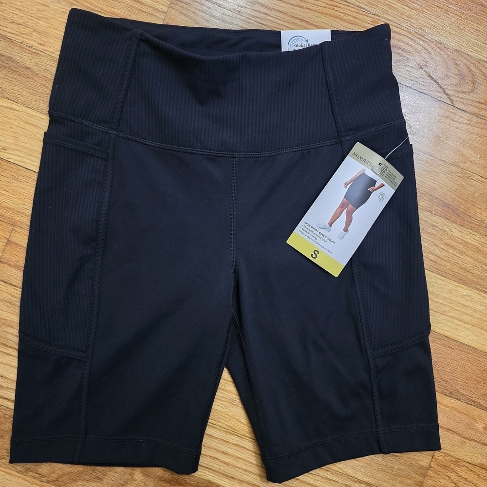 Mondetta Black High-Waisted Bike Shorts - Picture 2 of 9